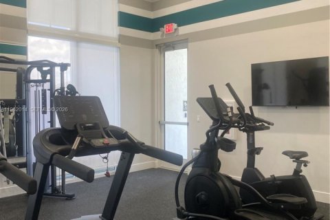 House in Homestead, Florida 4 bedrooms, 204.29 sq.m. № 2024800 - photo 14