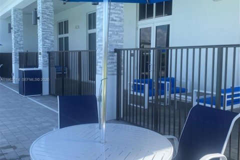 House in Homestead, Florida 4 bedrooms, 204.29 sq.m. № 2024800 - photo 19