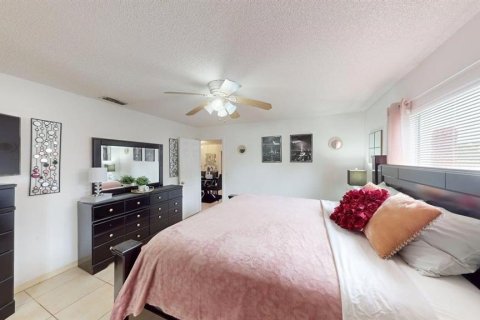 Casa en venta en Orlando, Florida, 3 dormitorios, 112.32 m2 № 1870842 - foto 29