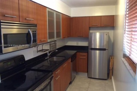 Copropriété à vendre à Miami, Floride: 1 chambre, 67.17 m2 № 1930462 - photo 15