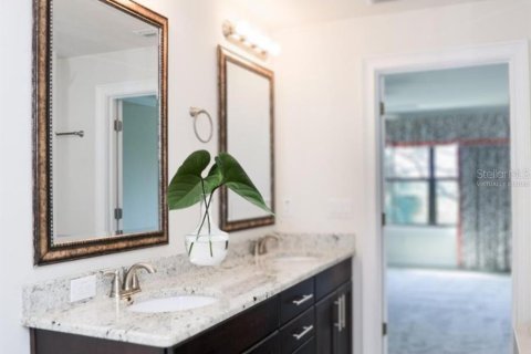 Adosado en venta en Tampa, Florida, 2 dormitorios, 160.16 m2 № 1531352 - foto 20