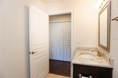 Adosado en venta en Tampa, Florida, 2 dormitorios, 160.16 m2 № 1531352 - foto 24