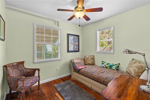 Villa ou maison à vendre à Gulfport, Floride: 6 chambres, 297.94 m2 № 2204998 - photo 17