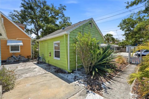 Villa ou maison à vendre à Gulfport, Floride: 6 chambres, 297.94 m2 № 2204998 - photo 4