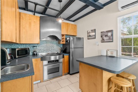 Villa ou maison à vendre à Gulfport, Floride: 6 chambres, 297.94 m2 № 2204998 - photo 25