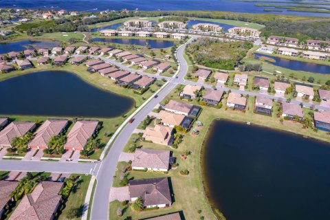 Condo in Bradenton, Florida, 2 bedrooms  № 1775639 - photo 24