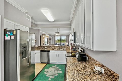 Condo in Bradenton, Florida, 2 bedrooms  № 1775639 - photo 10