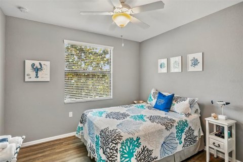 Condo in Bradenton, Florida, 2 bedrooms  № 1775639 - photo 15