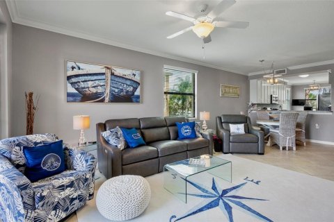 Condo in Bradenton, Florida, 2 bedrooms  № 1775639 - photo 5