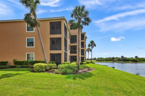Condo in Bradenton, Florida, 2 bedrooms  № 1775639 - photo 29