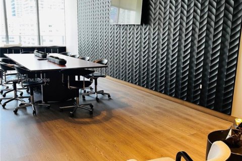 Condominio en venta en Miami, Florida, 1 dormitorio, 78.32 m2 № 2056478 - foto 17