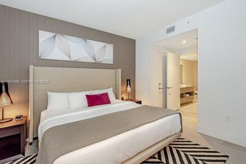 Copropriété à vendre à Hollywood, Floride: 2 chambres, 98.48 m2 № 2297395 - photo 8