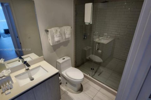 Copropriété à vendre à Hollywood, Floride: 2 chambres, 98.48 m2 № 2297395 - photo 10