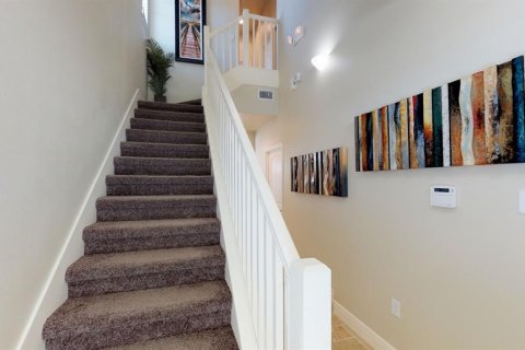 Townhouse in Merrit Island, Florida 3 bedrooms, 137.77 sq.m. № 1832602 - photo 12