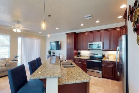 Townhouse in Merrit Island, Florida 3 bedrooms, 137.77 sq.m. № 1832602 - photo 8