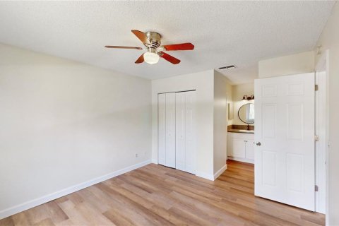 Condominio en alquiler en Zephyrhills, Florida, 2 dormitorios, 80.27 m2 № 1912209 - foto 8