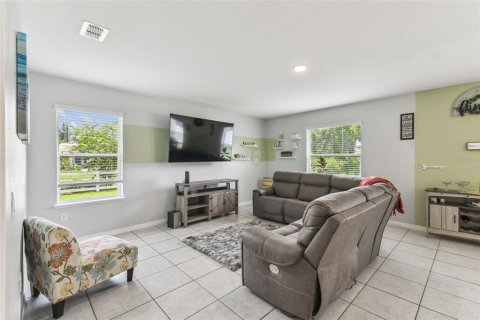 Casa en venta en Winter Haven, Florida, 4 dormitorios, 247.03 m2 № 1821371 - foto 12
