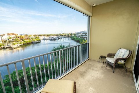 Townhouse in Ruskin, Florida 2 bedrooms, 116.87 sq.m. № 2233458 - photo 26