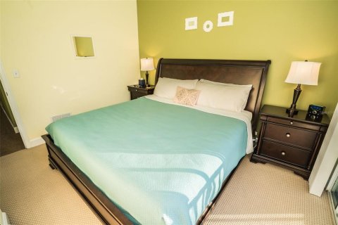 Townhouse in Ruskin, Florida 2 bedrooms, 116.87 sq.m. № 2233458 - photo 15