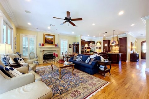 House in Tampa, Florida 5 bedrooms, 337.7 sq.m. № 2095599 - photo 19