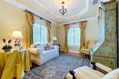 House in Tampa, Florida 5 bedrooms, 337.7 sq.m. № 2095599 - photo 11