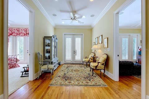 House in Tampa, Florida 5 bedrooms, 337.7 sq.m. № 2095599 - photo 30