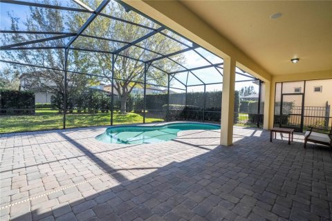 House in Orlando, Florida 4 bedrooms, 395.76 sq.m. № 1609262 - photo 17