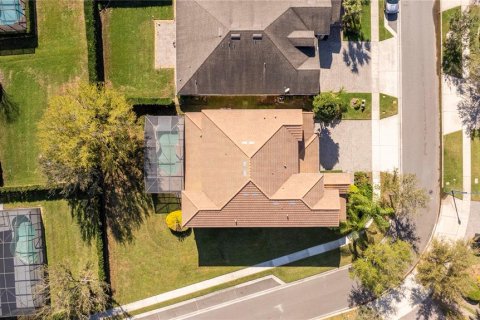 House in Orlando, Florida 4 bedrooms, 395.76 sq.m. № 1609262 - photo 2