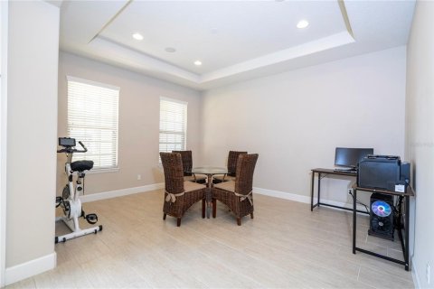House in Orlando, Florida 4 bedrooms, 395.76 sq.m. № 1609262 - photo 29