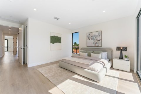 Купить таунхаус в Форт-Лодердейл, Флорида 4 спальни, 237.55м2, № 1995283 - фото 9