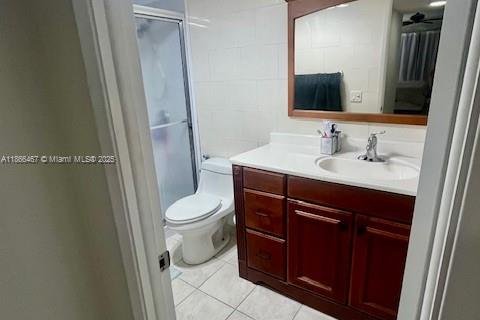 Condo in Pompano Beach, Florida, 1 bedroom  № 1895257 - photo 13