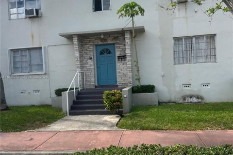 Купить кондоминиум в Майами-Бич, Флорида 2 спальни, 55м2, № 2020864 - фото 4