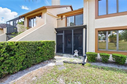 Condo in Seminole, Florida, 2 bedrooms  № 1661989 - photo 26