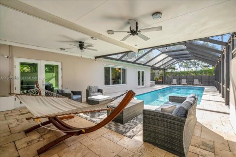 Villa ou maison à vendre à Miami, Floride: 4 chambres, 154.68 m2 № 2025411 - photo 25