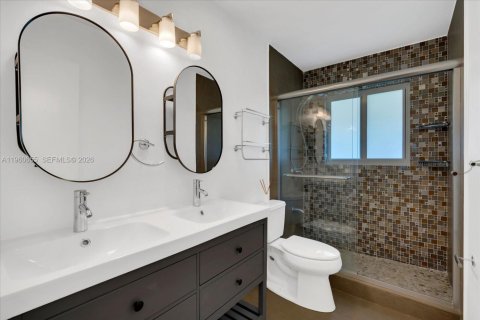 Villa ou maison à vendre à Miami, Floride: 4 chambres, 154.68 m2 № 2025411 - photo 17