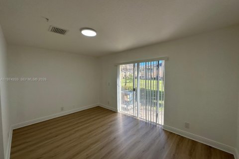 Condo in Boynton Beach, Florida, 3 bedrooms  № 2040428 - photo 22