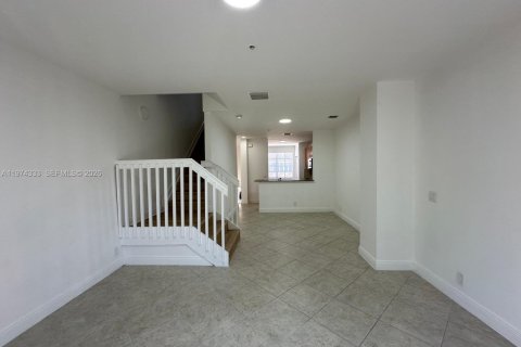 Condo in Boynton Beach, Florida, 3 bedrooms  № 2040428 - photo 7