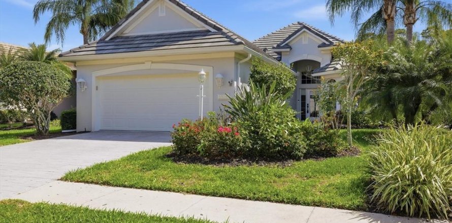 House in Lakewood Ranch, Florida 3 bedrooms, 180.23 sq.m. № 2416944