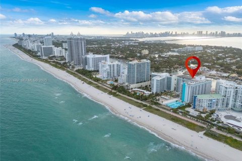 Снять в аренду квартиру в Майами-Бич, Флорида 2 спальни, 140.93м2, № 1986072 - фото 13