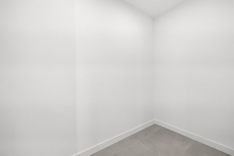 Copropriété à louer à Miami, Floride: 1 chambre, 112.97 m2 № 2376891 - photo 16