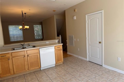 Adosado en alquiler en Tampa, Florida, 3 dormitorios, 171.31 m2 № 2287526 - foto 4