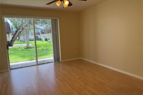 Adosado en alquiler en Tampa, Florida, 3 dormitorios, 171.31 m2 № 2287526 - foto 3