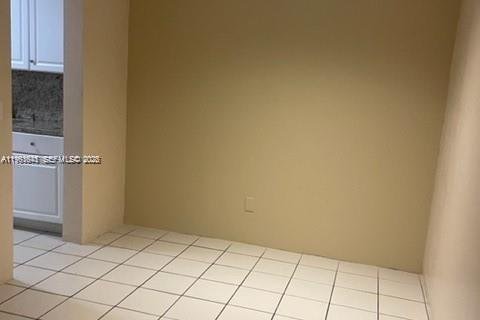 Condo in Hallandale Beach, Florida, 1 bedroom  № 2081035 - photo 4