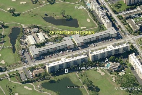 Condo in Hallandale Beach, Florida, 1 bedroom  № 2081035 - photo 8