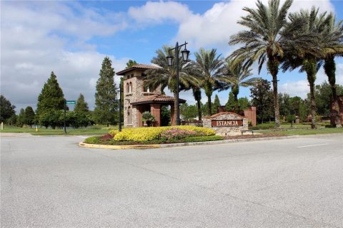 Townhouse in ESTANCIA
in Wesley Chapel, Florida 3 bedrooms, 169.73 sq.m. № 2112335 - photo 18