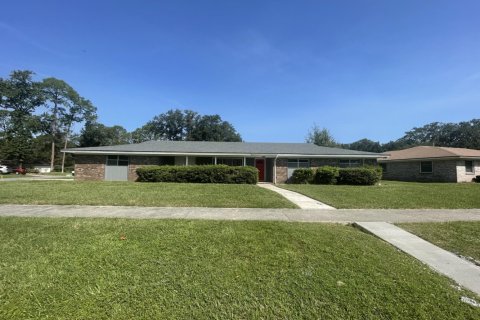 Casa en alquiler en Jacksonville, Florida, 4 dormitorios, 187.66 m2 № 770074 - foto 1