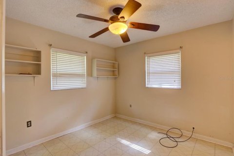 House in Bushnell, Florida 3 bedrooms, 185.06 sq.m. № 1720655 - photo 19