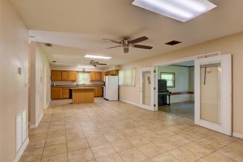 House in Bushnell, Florida 3 bedrooms, 185.06 sq.m. № 1720655 - photo 10
