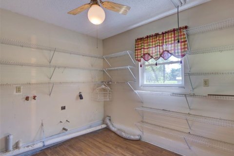 House in Bushnell, Florida 3 bedrooms, 185.06 sq.m. № 1720655 - photo 13