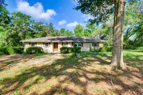 House in Bushnell, Florida 3 bedrooms, 185.06 sq.m. № 1720655 - photo 1